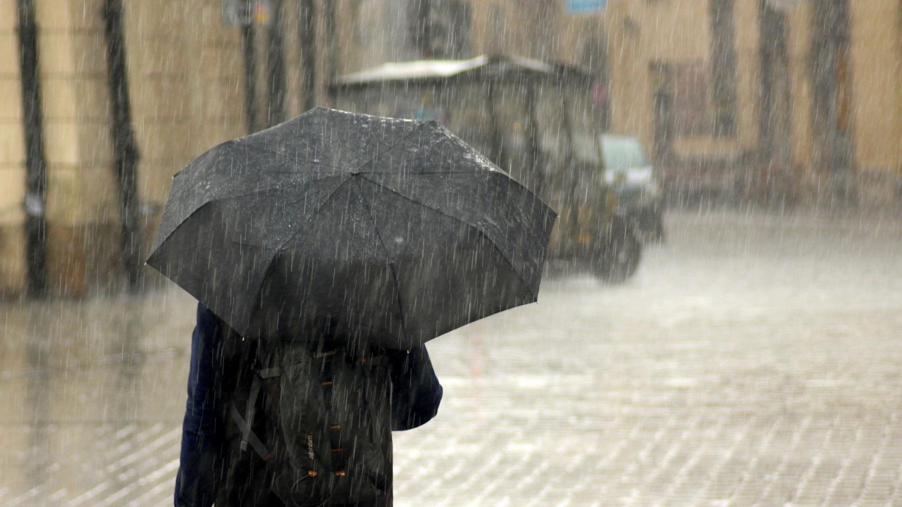 Meteoroloji uyardı. İstanbul'a sağanak yağış geliyor