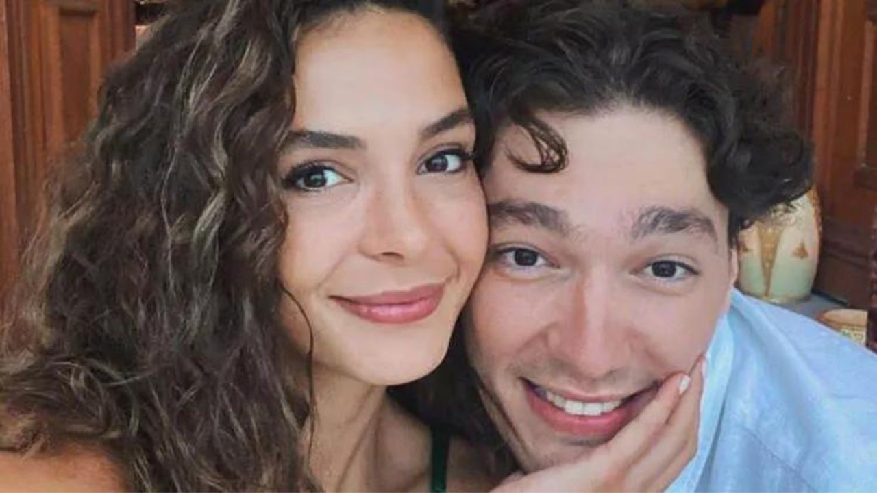 Ebru Şahin'in Bekarlığa Veda Tatili Cedi Osman'ı Kızdıracak! Bikinili Fotoğrafları Peş Peşe Geldi! 1