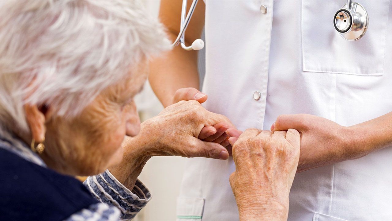 17 yaşa kadar düşmüştü! Araştırmalar sonuç verdi: Parkinson hastalığına erken tanı konulabilecek! 8