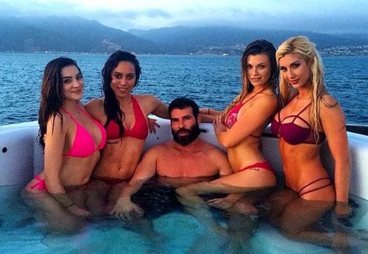 Dan Bilzerian gerçekten evlendi mi,  kurgu mu? Dan Bilzerian'ın karısının adı,  instagram hesabı nedir 3