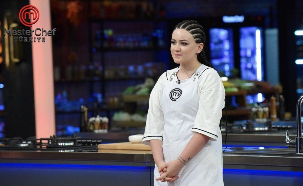 MasterChef Türkiye'ye damga vuran olay! Fatma Nur önce Dilan ile tartıştı,  ardından da fenalık geçirdi! 3