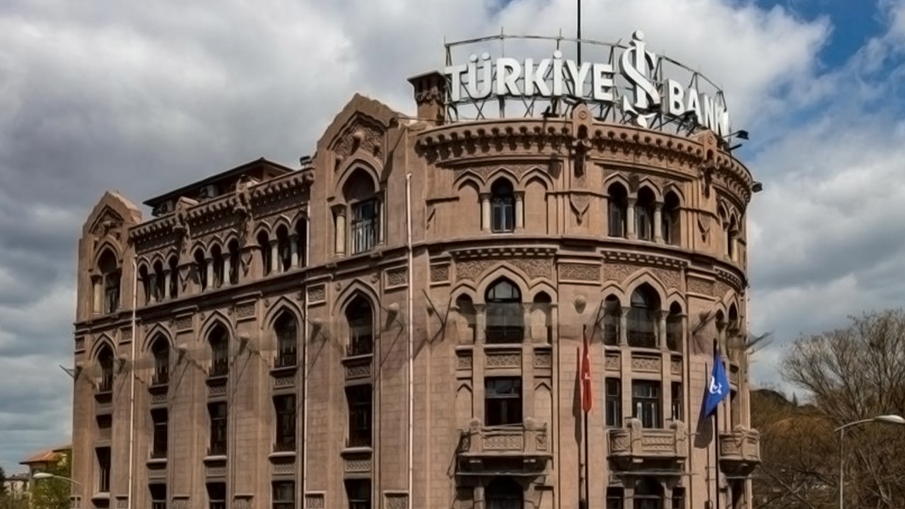 Türkiye İş Bankası’nda her ihtiyaca karşılık kredi var! Fırsatı sakın kaçırmayın! Üstelik ihtiyaç kredisi faiz oranları yüzde 2, 05’e düştü!