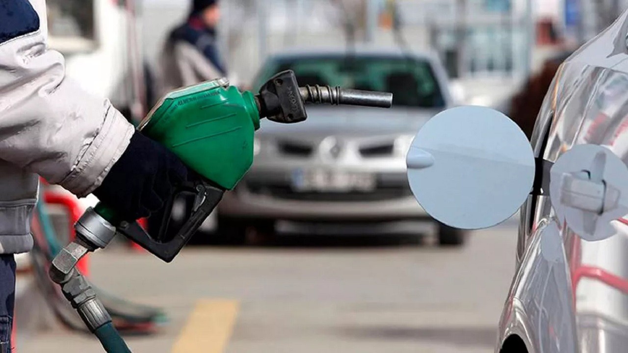 Sürücülere rahat bir nefes aldıracak indirim sinyali akaryakıttan geldi! İşte 7 Aralık 2022 güncel benzin,  motorin ve LPG fiyatları