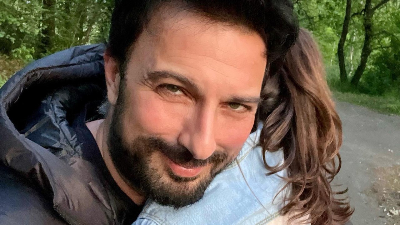 Mega Star Tarkan'da duygulandıran Özkan Uğur paylaşımı