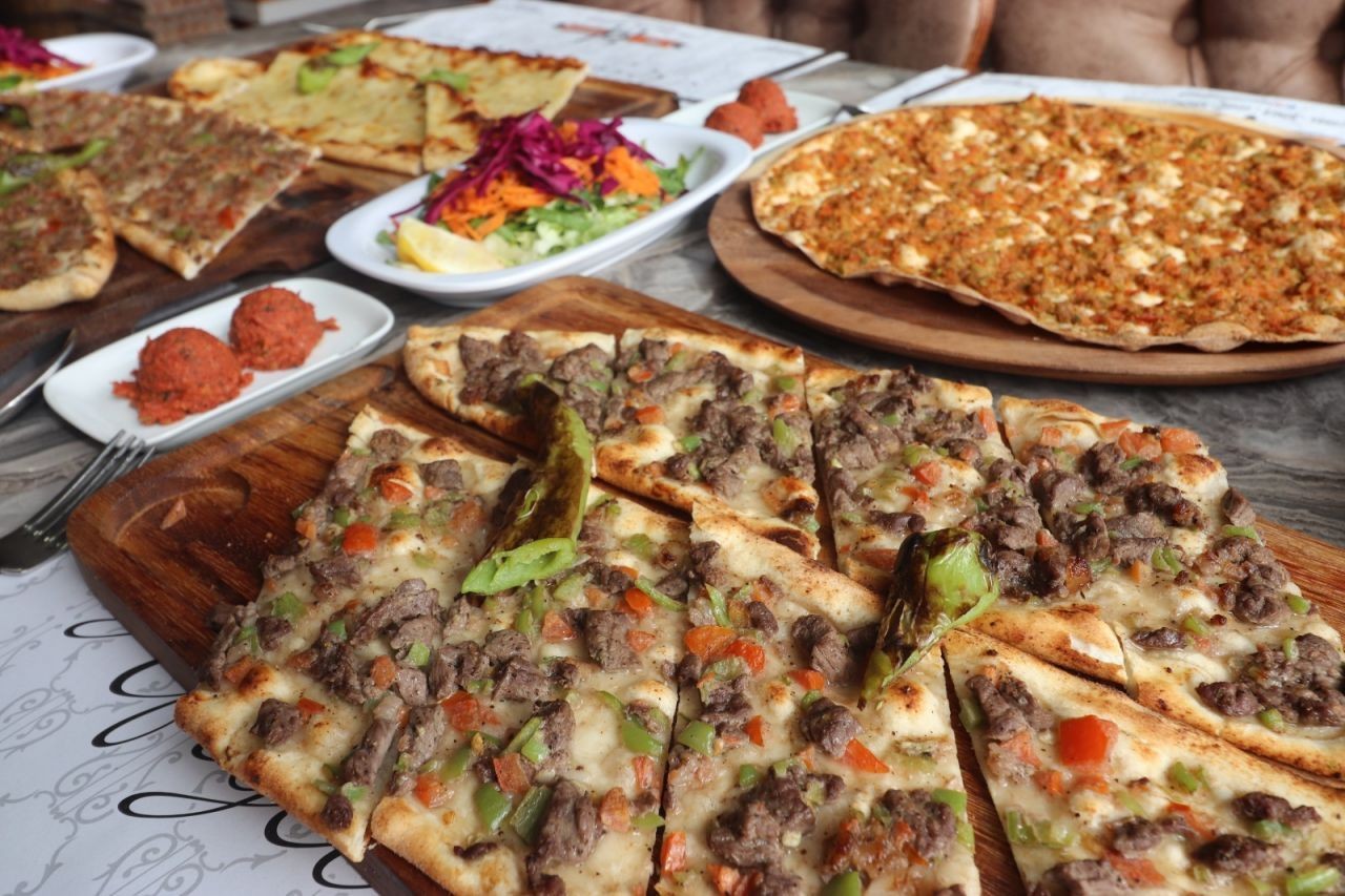 Tarım Bakanlığı geri adım attı: Lahmacun,  pide ve börek benzeri gıdalara sakatat eti karıştırılamayacak 6