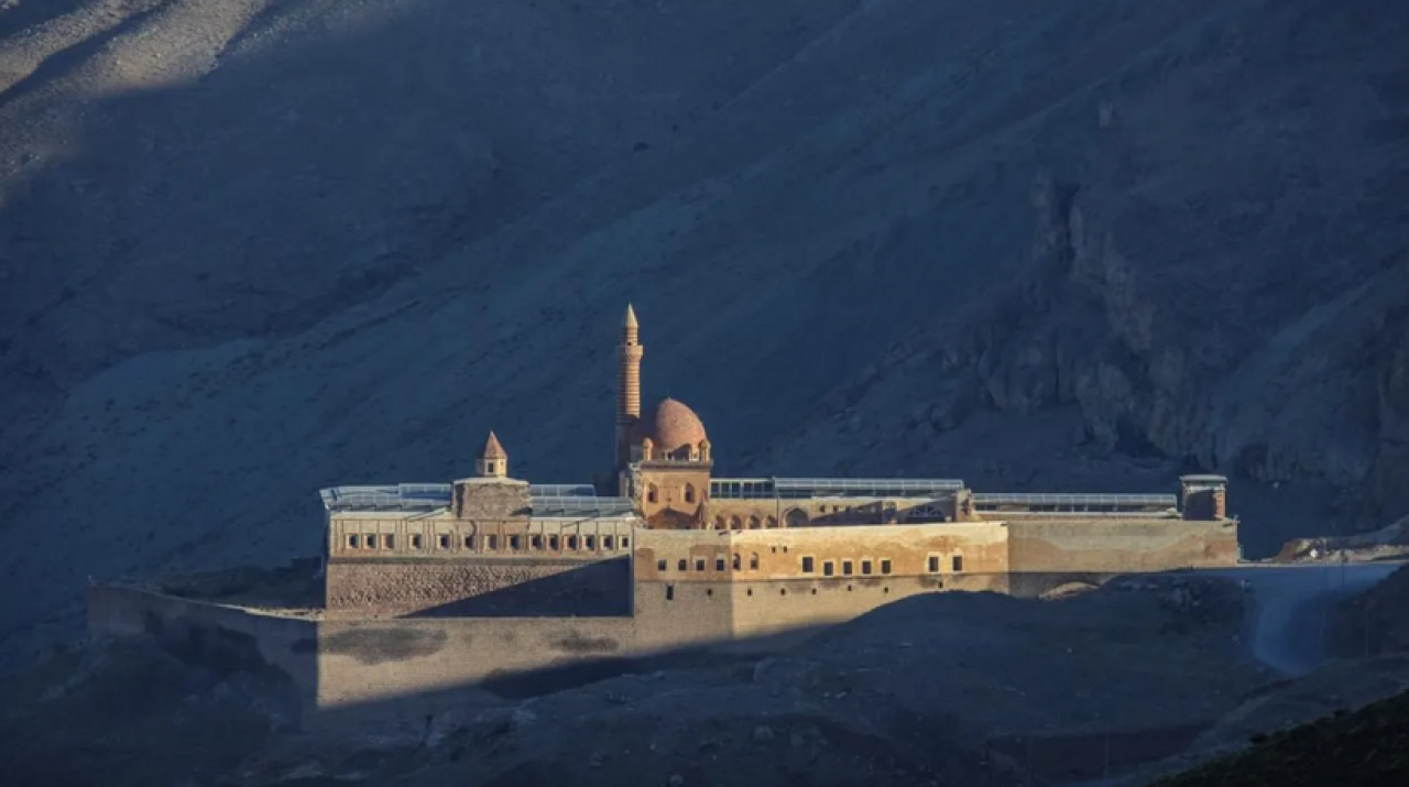 Türk Dil Kurumu sözlüğü güncellendi Bir ilçenin adı yemeklerin isimleri değişti 2