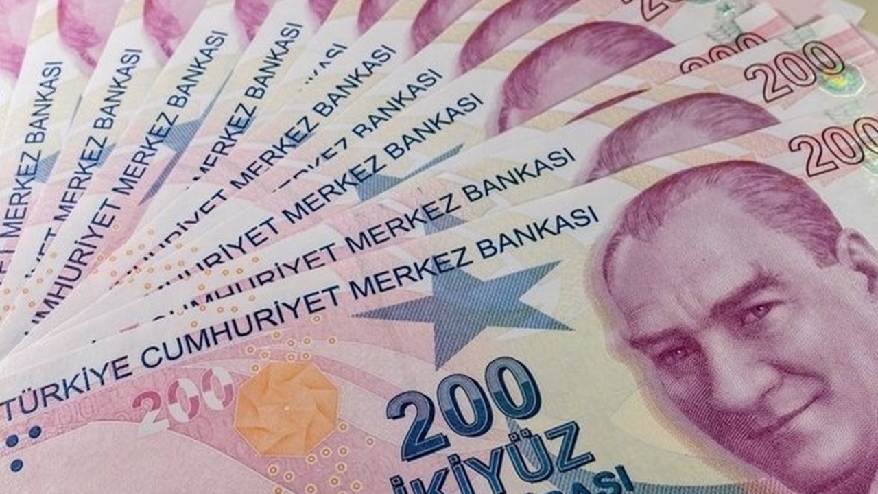 Cumhurbaşkanı talimatlı zam haberi: Emekliye yüzde 25 zamma ek 5625 TL ödeme bekleniyor!