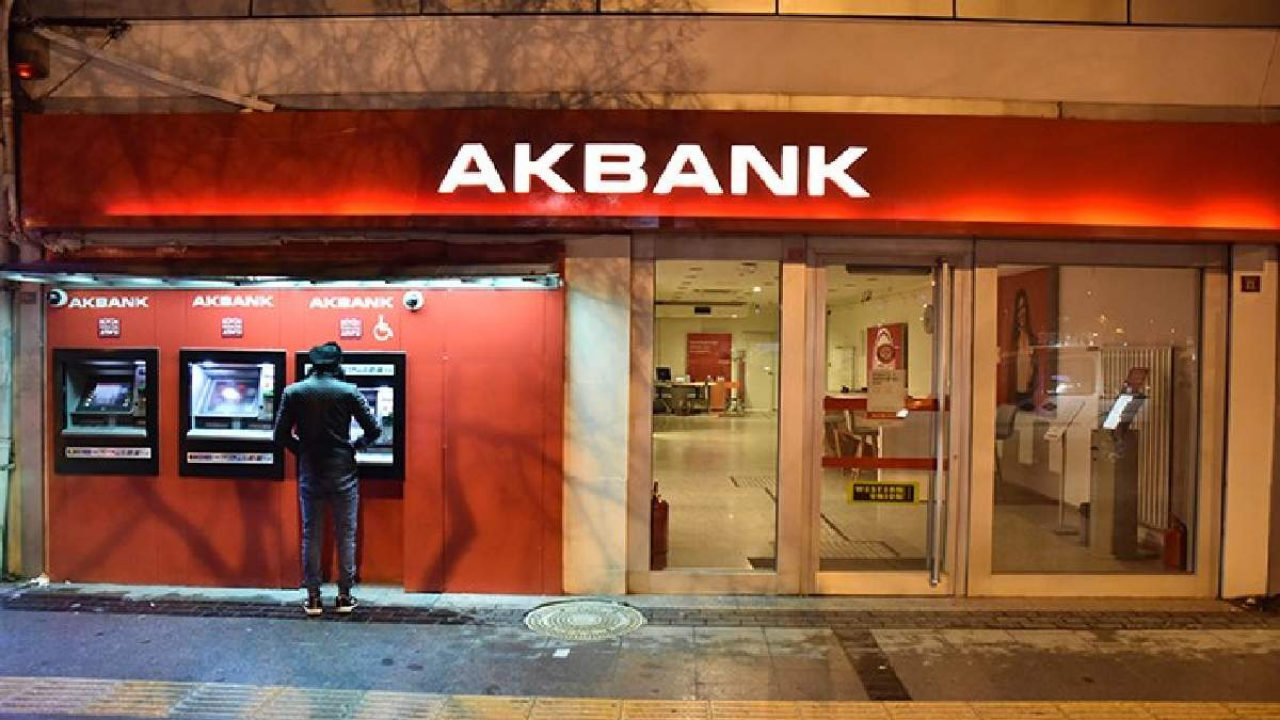 Akbank kartı olanlar için müjdeli haber! 2 bin TL hesaplara aktarılıyor bile..