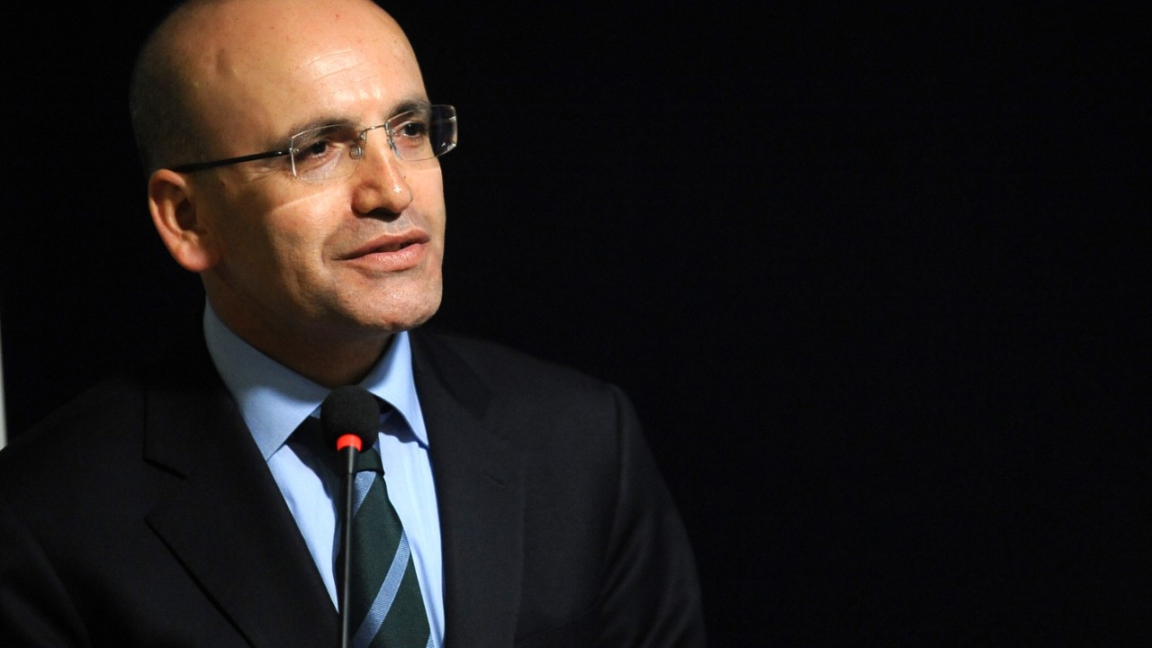 Mehmet Şimşek’ten enflasyonla mücadelede açıklaması: Geçiş dönemindeyiz,  sabretmemize değecek,  enflasyonla mücadelede kesinlikle kararlıyız