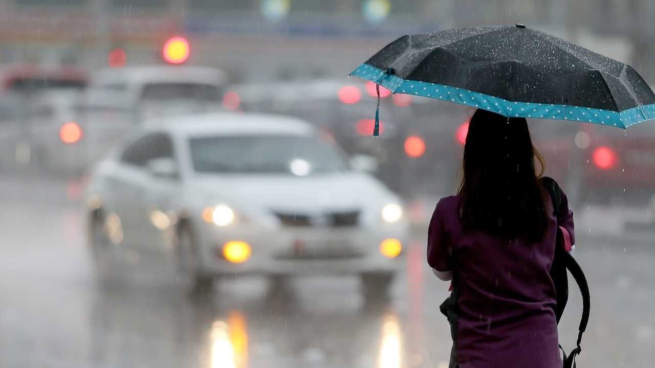 46 İlde Sağanak ve Fırtına Var: Meteoroloji’den Şemsiyesiz Dışarı Çıkmayın Uyarısı