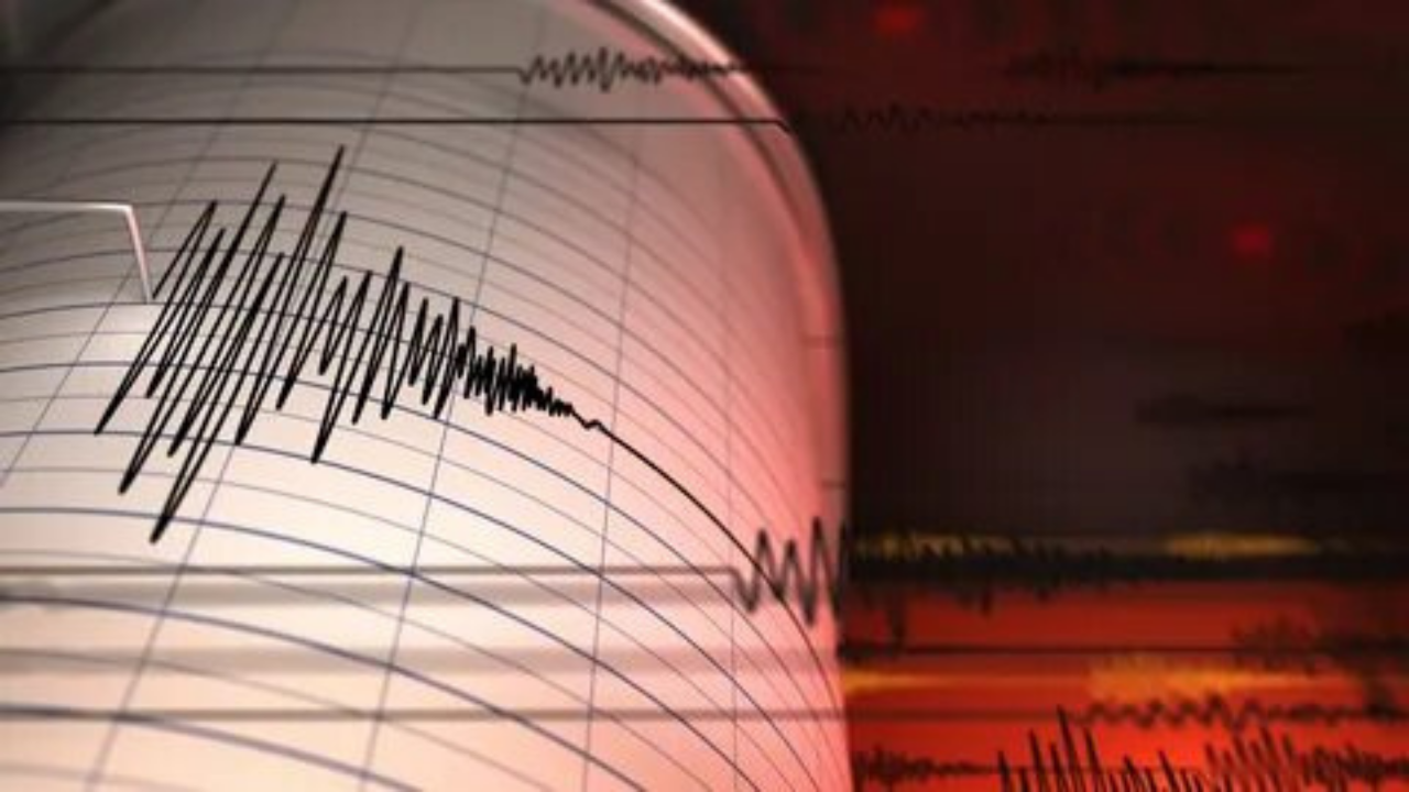 Düzce'de deprem mi oldu? Merkez üssü neresi,  şiddeti kaç? Düzce'deki 3.9 şiddetinde deprem Sakarya'da hissedildi