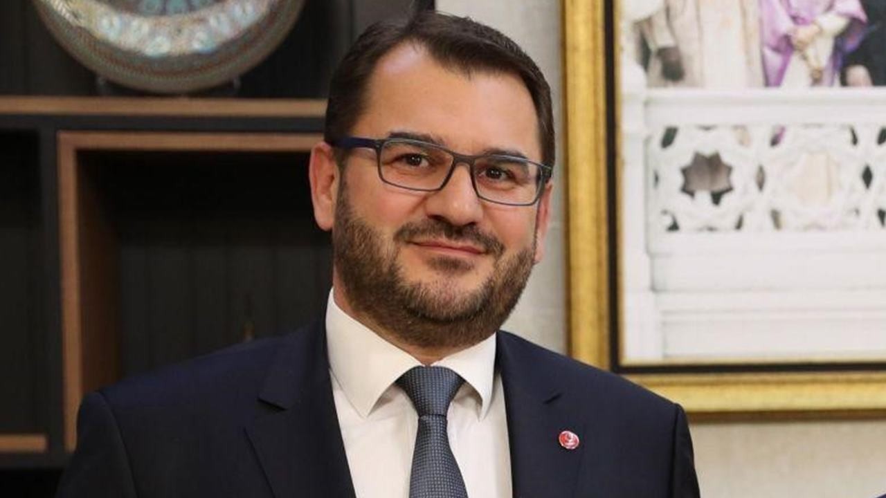 Ramazan Yavuz Acar kimdir? Uşak Belediye Başkan Adayı Ramazan Yavuz Acar özgeçmişi...