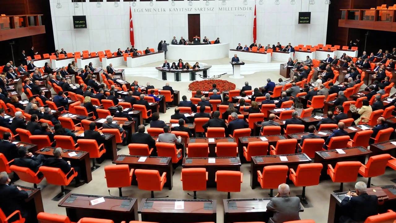 CHP,  MHP ve DEM Partili Milletvekillerine Ait 6 Dokunulmazlık Dosyası Meclis'te