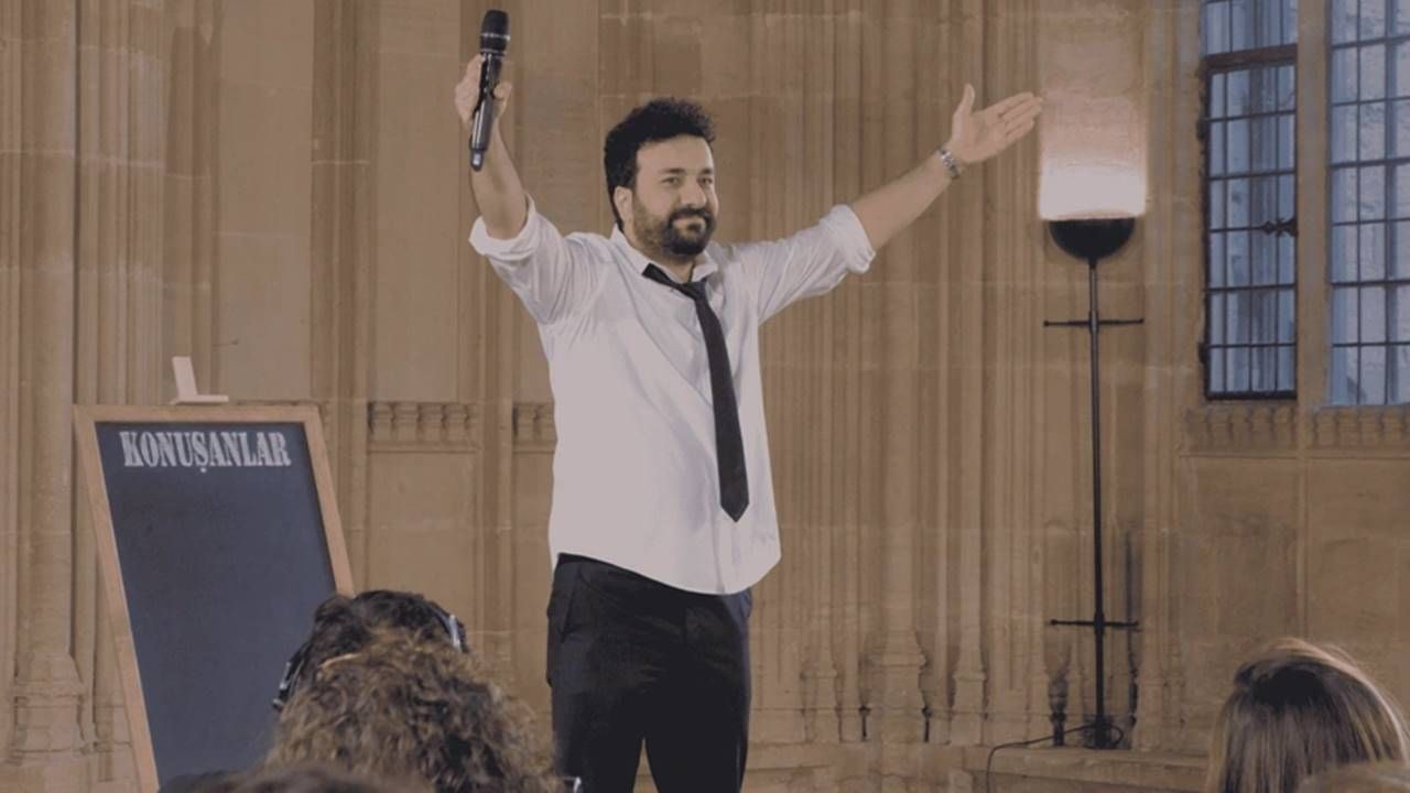 Hasan Can Kaya,  Konuşanlar'ı Oxford'da çekti! Yine kahkahaya boğdu 1