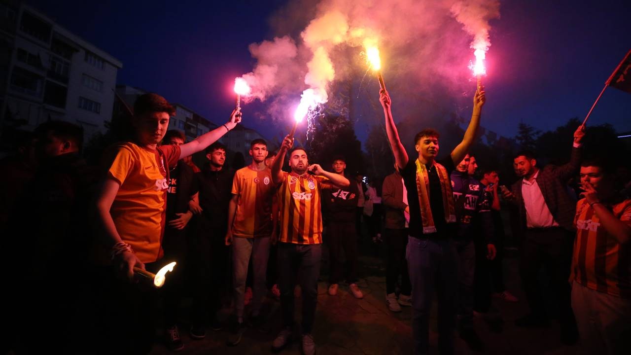 Galatasaray Şampiyonluk Kutlaması: Ne Zaman ve Nerede Yapılacak? Tarih,  Yer ve Bilet Fiyatları