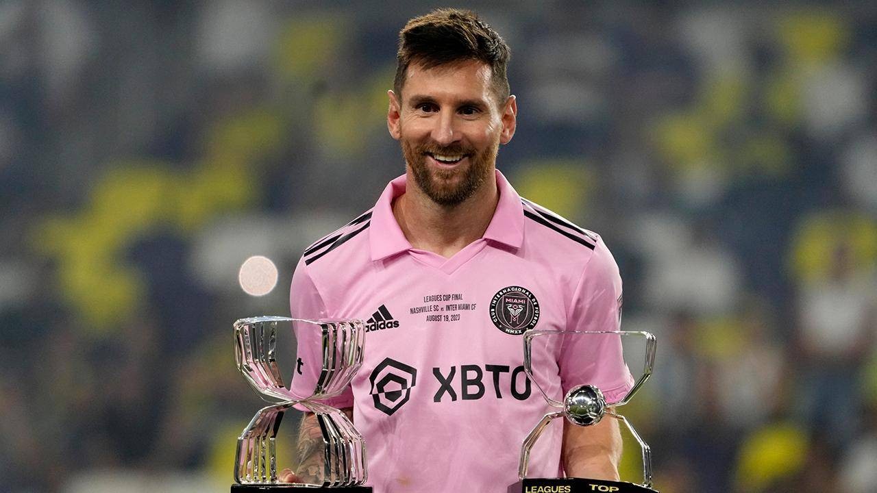 Dünyaca Ünlü Yıldız Lionel Messi Futbolu Noktalayacağı Kulübü Açıkladı