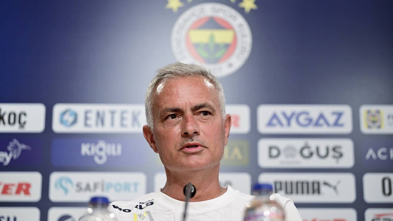 Jose Mourinho'dan Okan Buruk'a Olay Çıkartacak Sözler