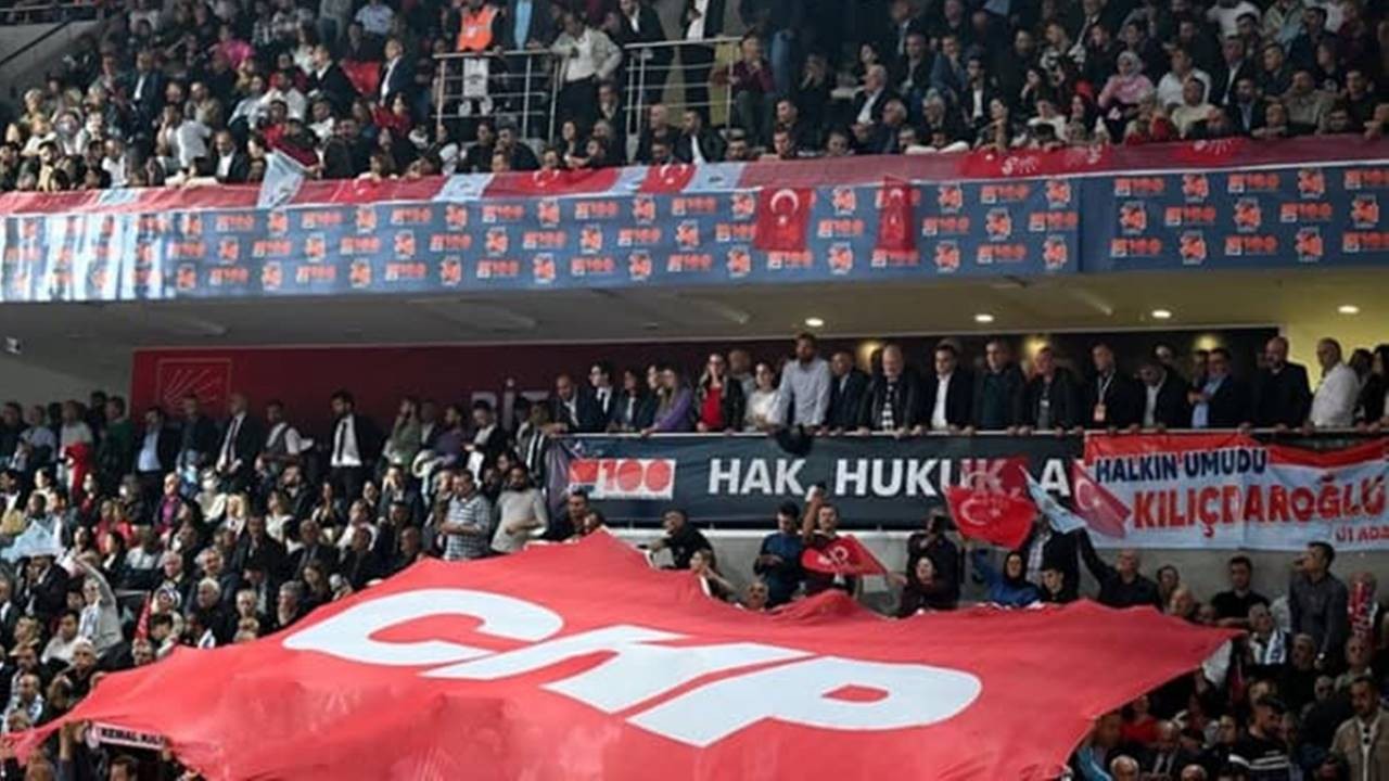 Siyaset Hareketleniyor! ‘Yeni CHP’ Yola Çıkıyor: Yeni Partiye Kritik İsimler Katılacak