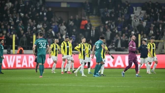 Anderlecht - Fenerbahçe Maçı Durduruldu