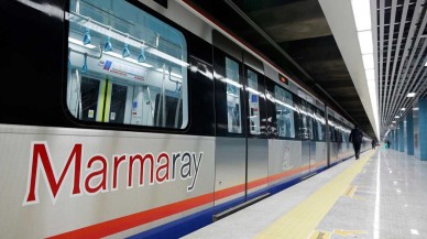 Son Dakika Marmaray'da seferler durduruldu! Acil durum anonsu neden geçildi tren seferleri niye yapılmıyor?