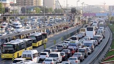 Araç alacaklara kuyruğa girdi! ÖTV matrah düzenlemesi araç fiyatlarını aşağıya çektikçe çekti! Sadece birkaç günde tam 30 bin TL fark etti