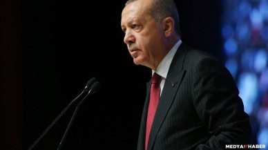 Bloomberg: 'Erdoğan depremlere rağmen istediği seçim tarihinde ısrarcı'