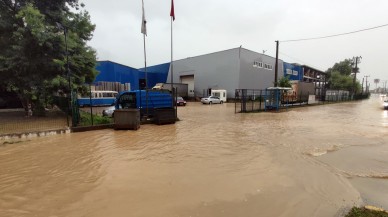 Meteoroloji ve AFAD'tan 11 ile turuncu uyarı: Sel,  heyelan,  yıldırım,  su baskını Kastamonu,  Sakarya,  Bartın,  Karabük,  Bolu,  Kocaeli,  Zonguldak,  Düzce...