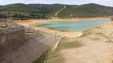 Kuraklık felaketi kapıda: Barajı'nın doluluk oranı 4 milyon metreküpe kadar düştü! O ilçede çeşmeler ücretli oldu!