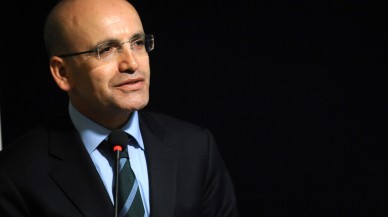 Mehmet Şimşek’ten enflasyonla mücadelede açıklaması: Geçiş dönemindeyiz,  sabretmemize değecek