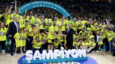 Fenerbahçe Beko,  2023-2024 Basketbol Süper Ligi Şampiyonu Oldu! 11. Kez Kupa Kaldırdı