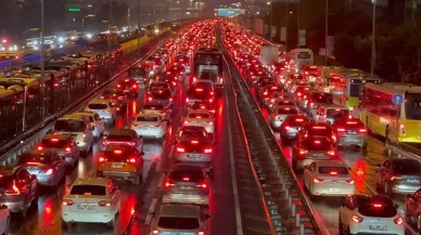 İstanbul’da Trafik Pik Yaptı: Yoğunluk Yüzde 90’a Ulaştı