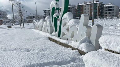 Bolu’nun 4 İlçesinde Okullara Kar Tatili: Hangi İlçelerde Okul Yok? Valilikten Tatil Açıklaması