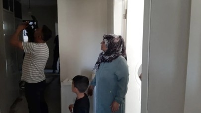 Evlerde çatlaklar oluştu,  herkes deprem sandı! Adıyaman'da dinamik krizi