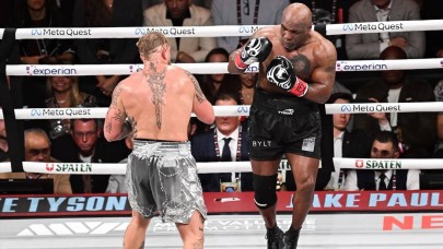 Jake Paul vs Mike Tyson Maçının Özeti: Kim Kazandı? Tyson Yenildi Mi? Detaylar