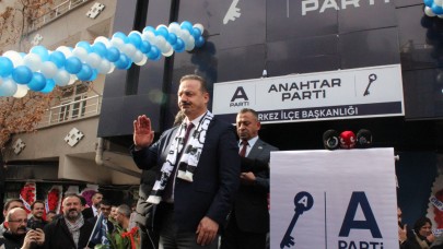 Yavuz Ağıralioğlu: Biz,  Milletin Geleceğini Kolluyoruz