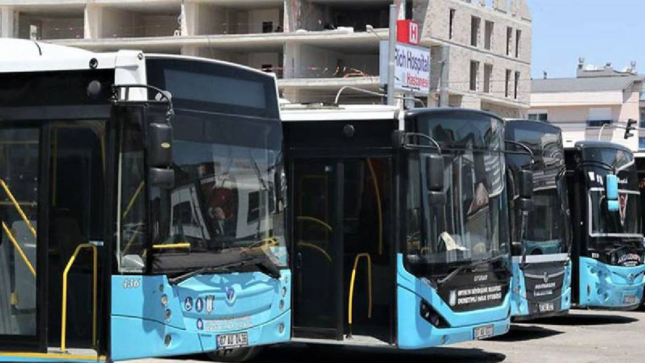 O şehirde de ulaşım ücretlerine gece yarısı rekor zam yapıldı! Halk otobüsü de artık lüks : %56 daha fazla ödemeli güncel fiyat listesi