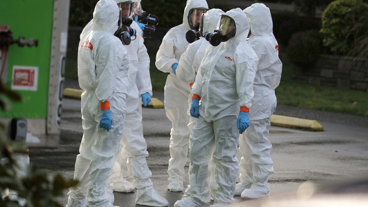 Çok sayıda mutasyona uğrayan yeni Covid-19 varyantı alarmı: Maskeleri takın!