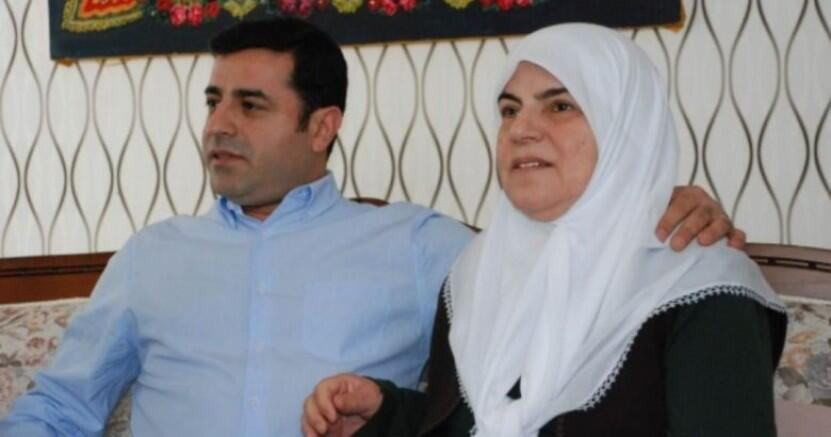 selahattin demirtaş annesi sadiye demirtaş