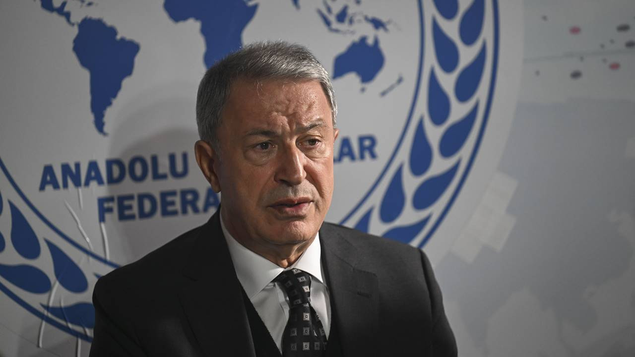 Hulusi Akar